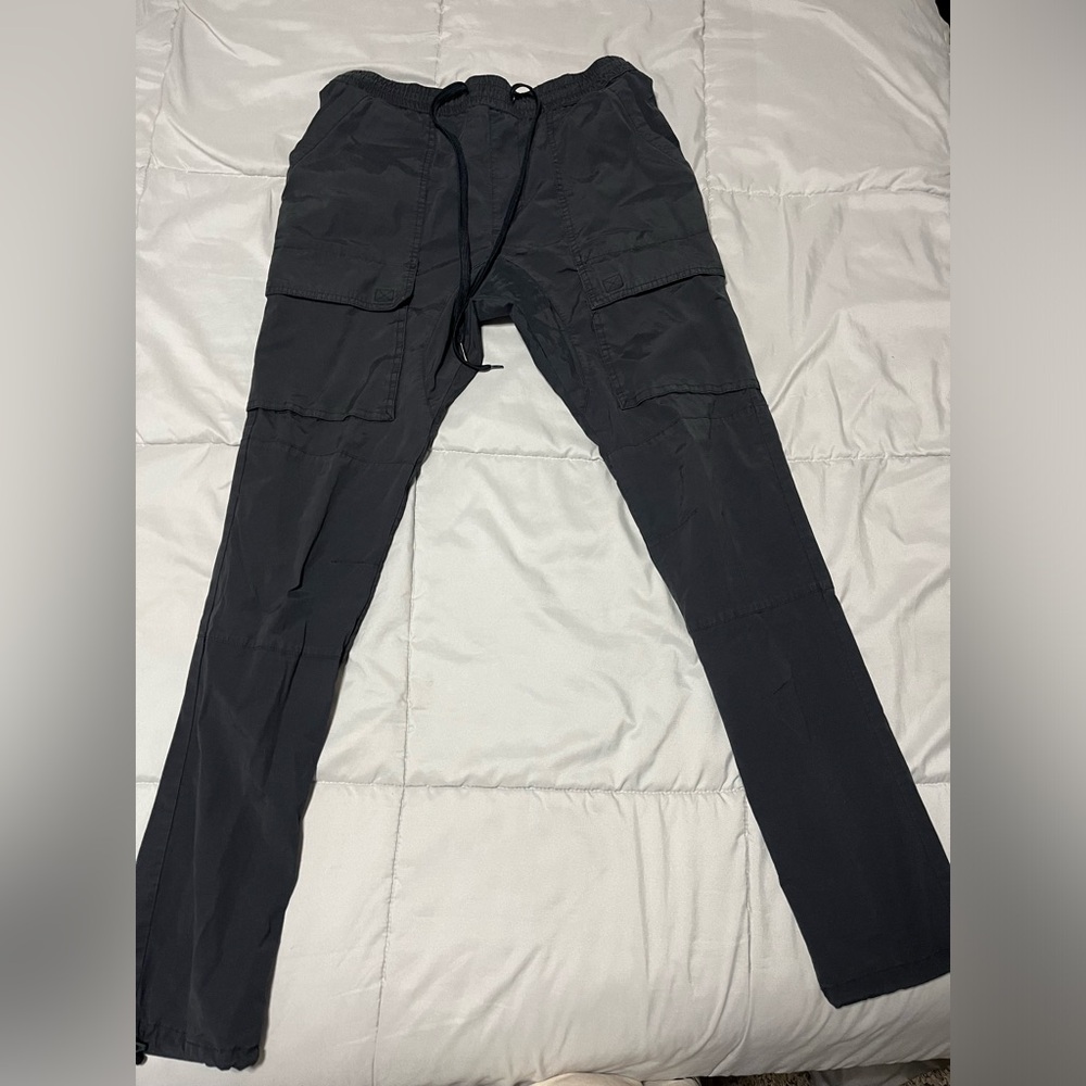 Black pacsun cargos